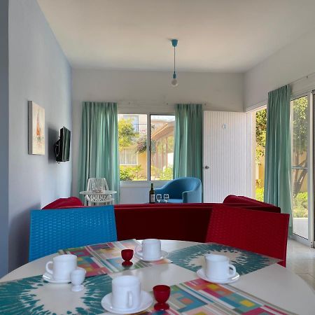 Light & Blue Gardens Apartment โปรทาราส ภายนอก รูปภาพ