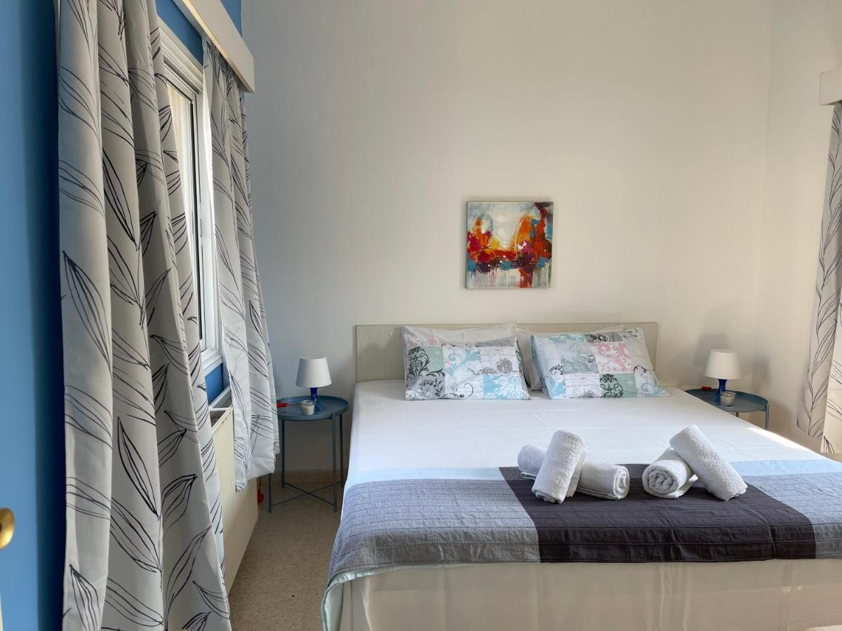 Light & Blue Gardens Apartment โปรทาราส ภายนอก รูปภาพ